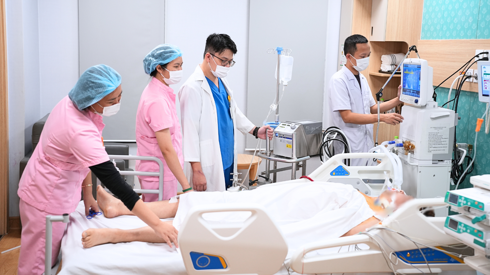 台湾游客入院时病情危重