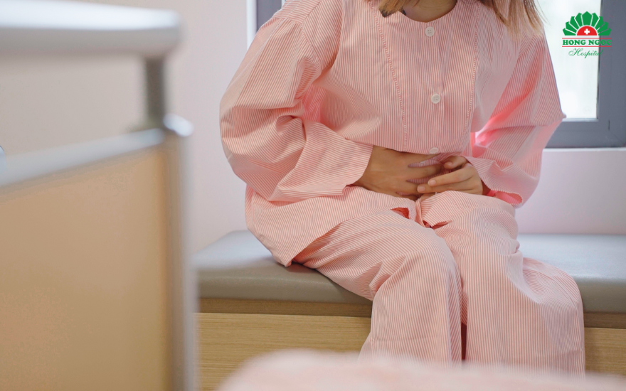 Lower abdominal pain and pelvic pain are the most commonly observed signs associated with serious gynecological disorders.