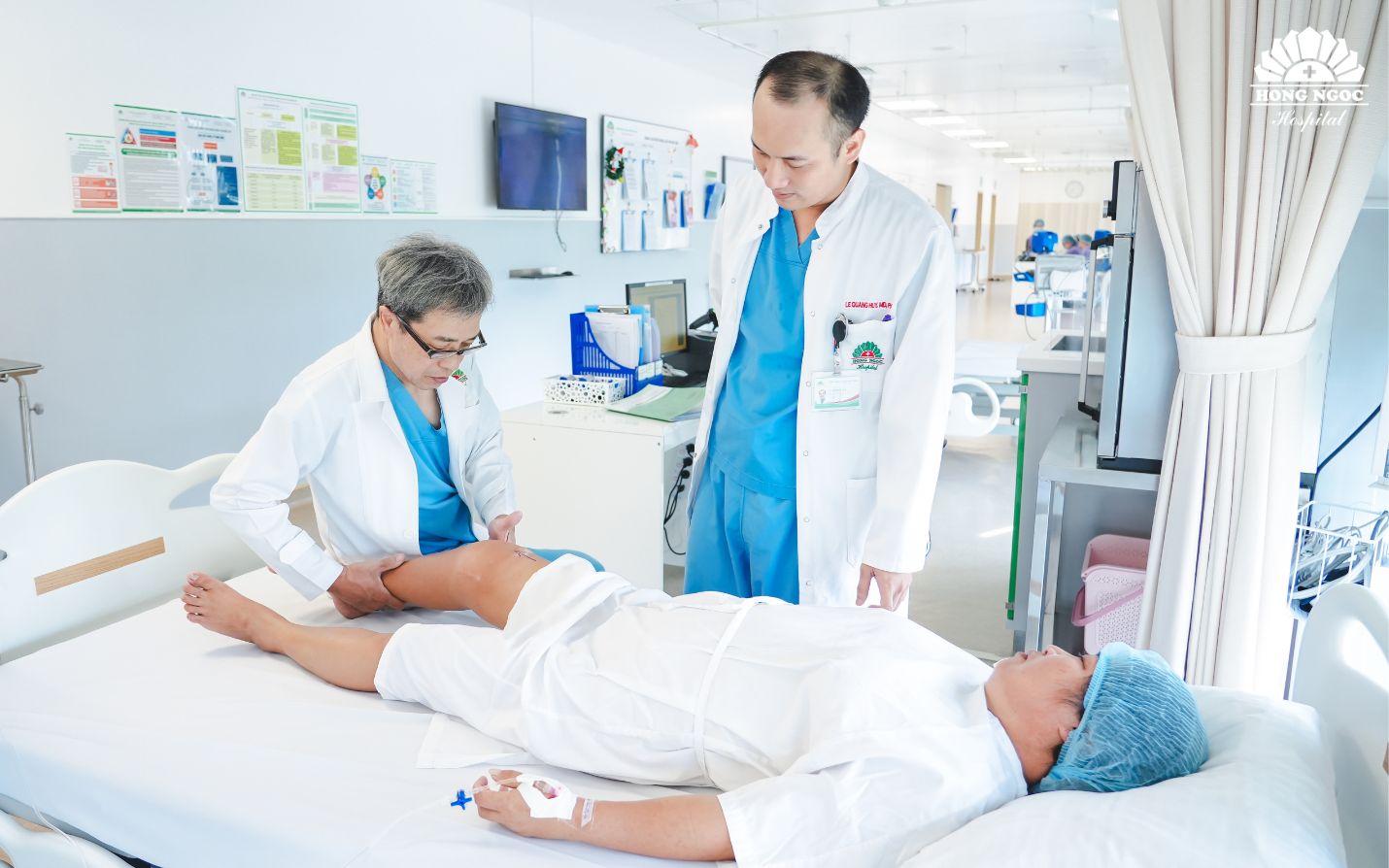 다카후미 교수와 홍옥 종합병원의 연례 협력.