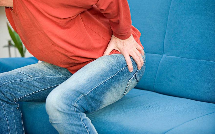 나이 또한 대퇴골두 무혈성 괴사의 한 원인입니다.