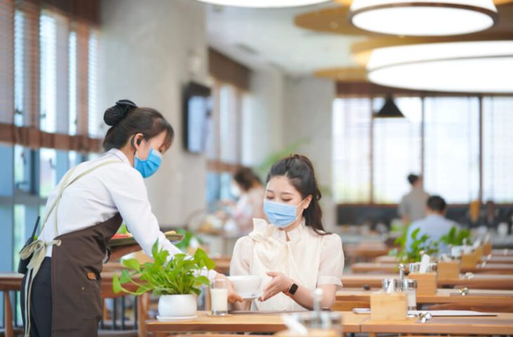 품격 있고 청결한 병원 내 레스토랑 시설
