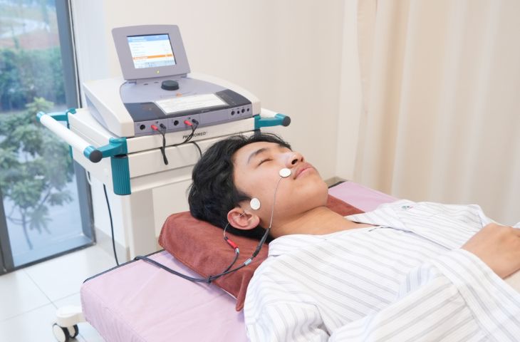 물리치료 - 안면마비 보존적 치료법