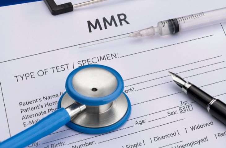 임산부 예방접종 전에는 선별 검사가 필수적입니다.