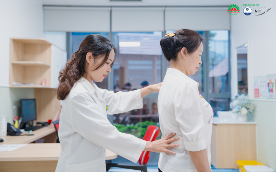 đau thắt lưng