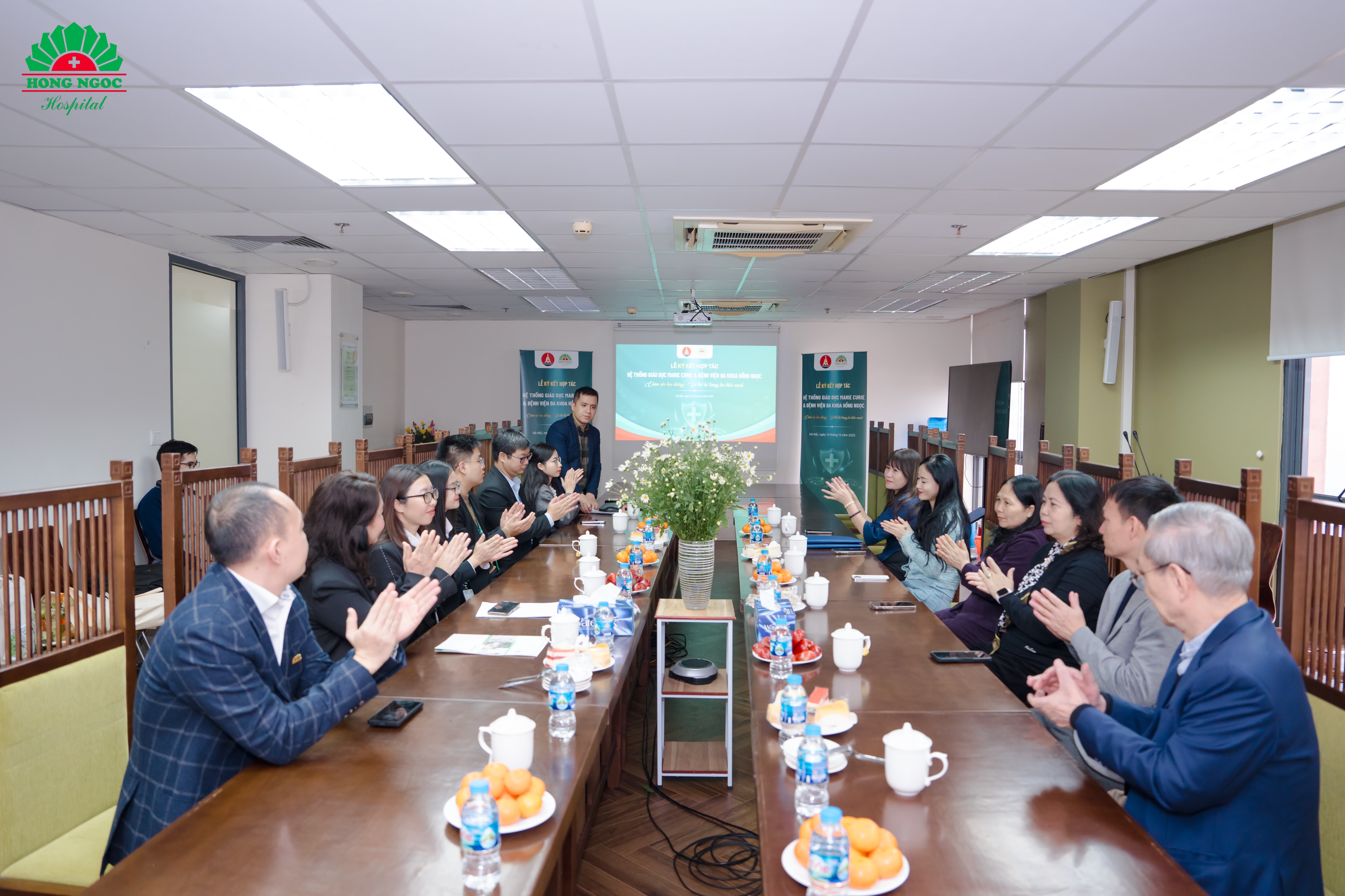 Hong Ngoc Marie  Curie