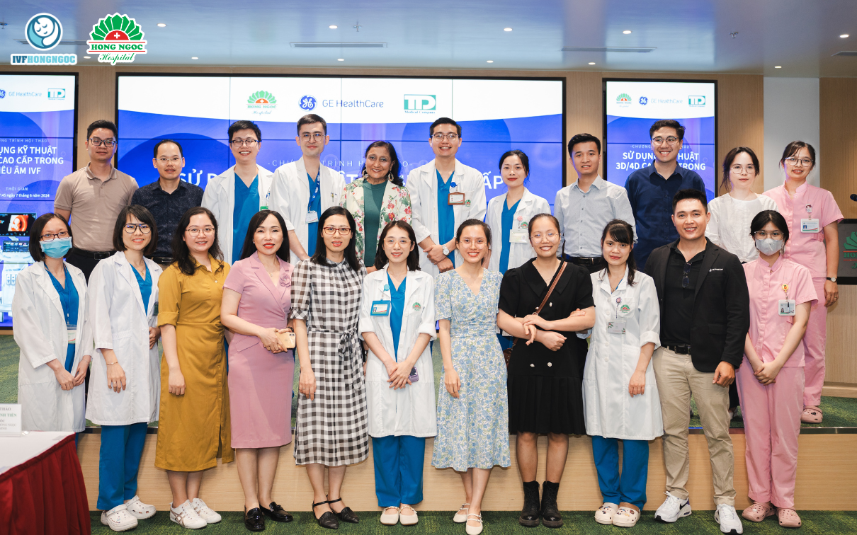 Đội ngũ bác sĩ của IVF Hồng Ngọc trong buổi hội thảo mới nhất