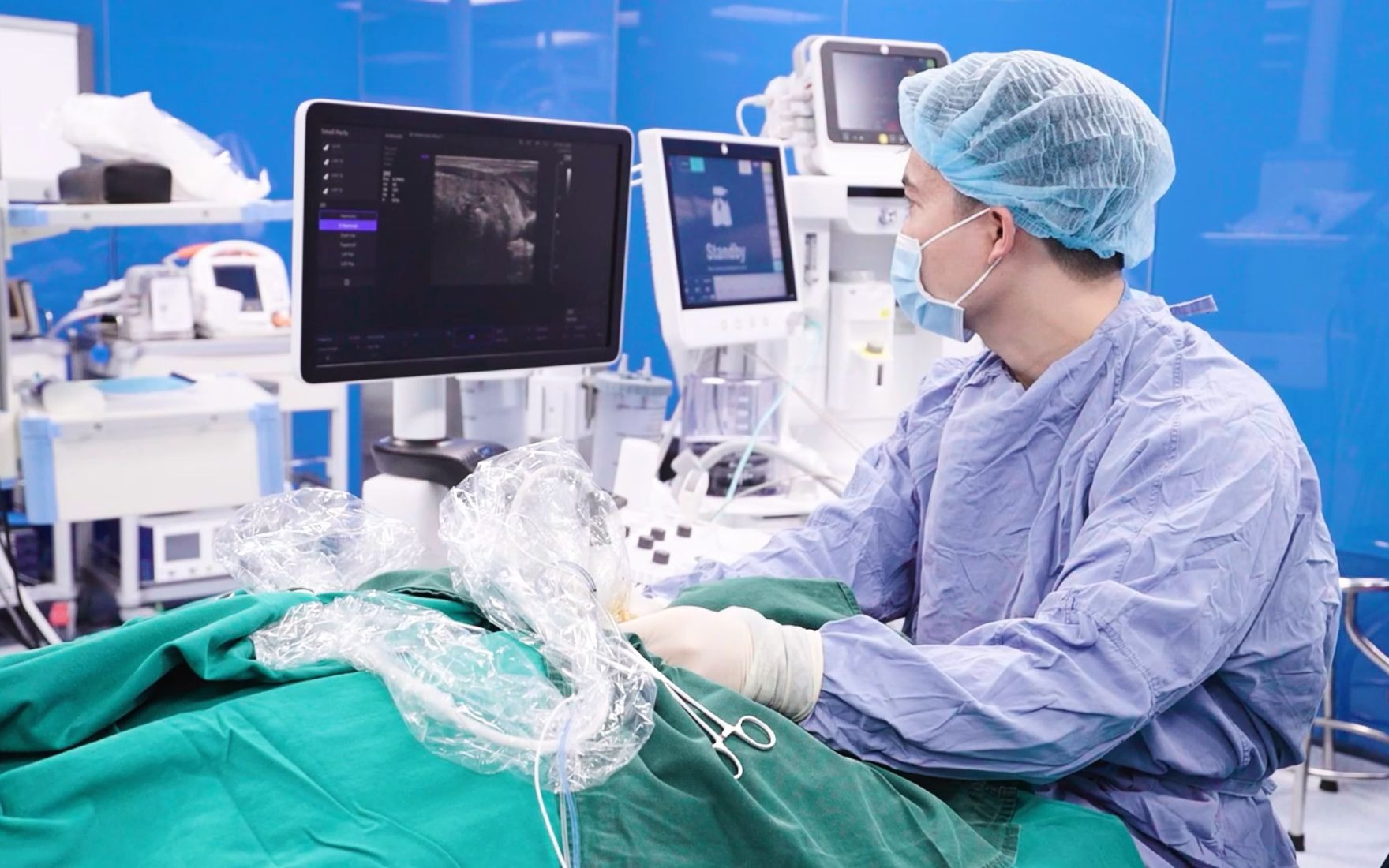 Các phương pháp điều trị u lành tuyến giáp tại Bệnh viện đa khoa Hồng Ngọc