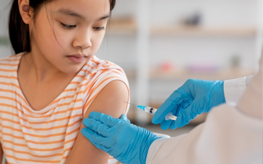 Tiêm vaccine HPV là một trong những cách hiệu quả cao giảm nguy cơ nhiễm HPV