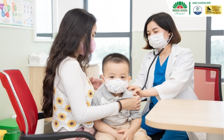 Khám chuyên khoa nhi tại BVĐK Hồng Ngọc