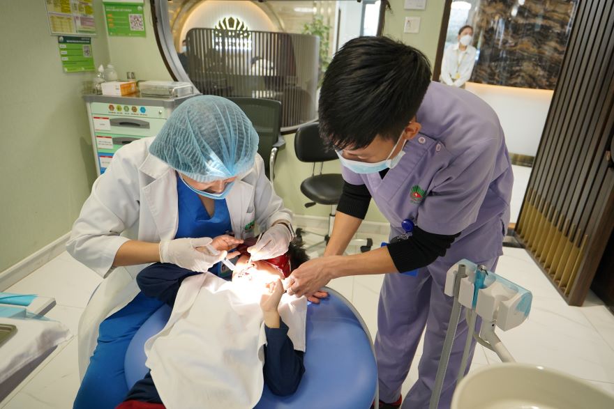 sâu răng sữa ở trẻ