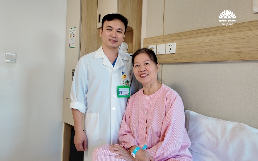 phau-thuat-noi-soi-cat-tui-mat