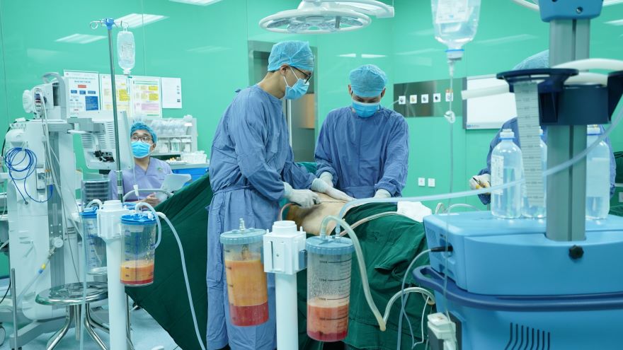 hút mỡ bụng Vaser Lipo