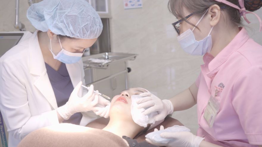 tiêm trẻ hóa da mesotherapy