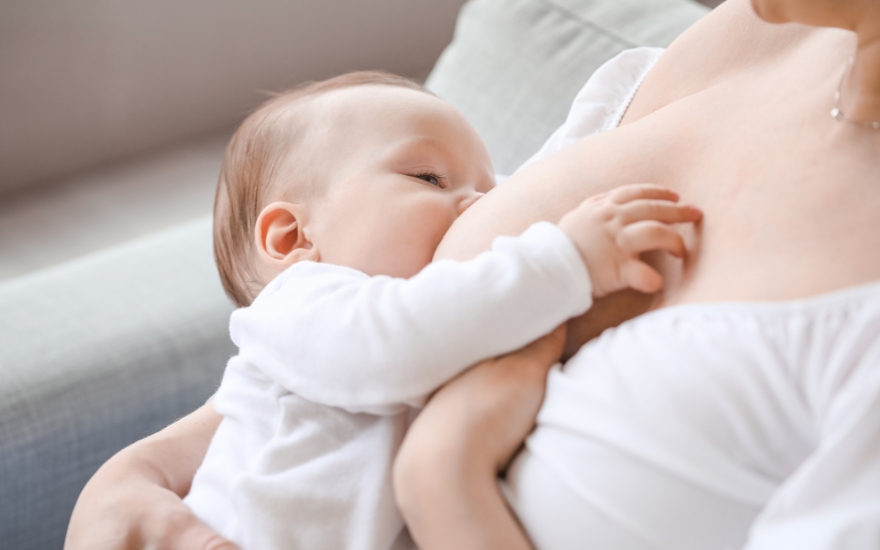 Lượng sữa không bị ảnh hưởng nhiều nếu chỉ thức khuya một vài đêm