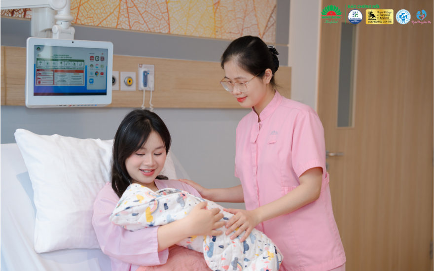 홍옥 의료 시스템에서 산전 관리, 출산, 산후 조리까지 안심하고 함께하세요.