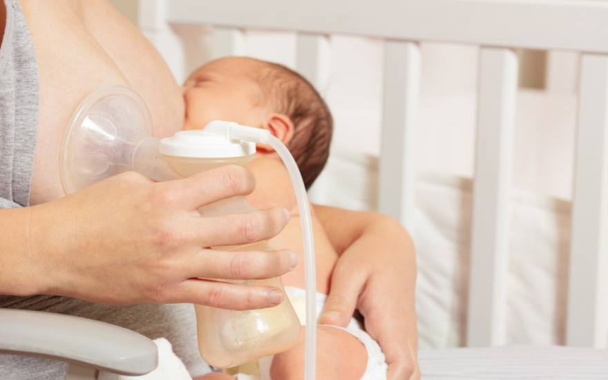 Mất sữa có thể xảy ra khi mẹ ngừng cho bú/ hút, sức khỏe mẹ không đảm bảo