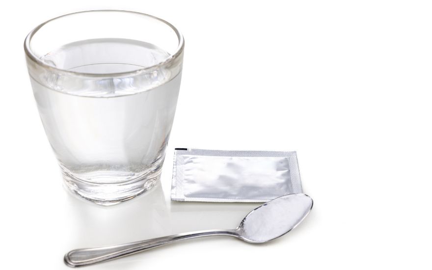 oresol-giup-bo-sung-nuoc-va-dien-giai-khi-sot-xuat-huyet.jpg oresol-giup-bo-sung-nuoc-va-dien-giai-khi-sot-xuat-huyet.jpg
