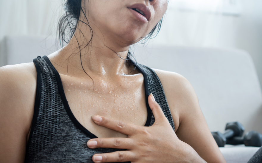 Khó thở bất thường có thể là dấu hiệu cần được đánh giá y tế