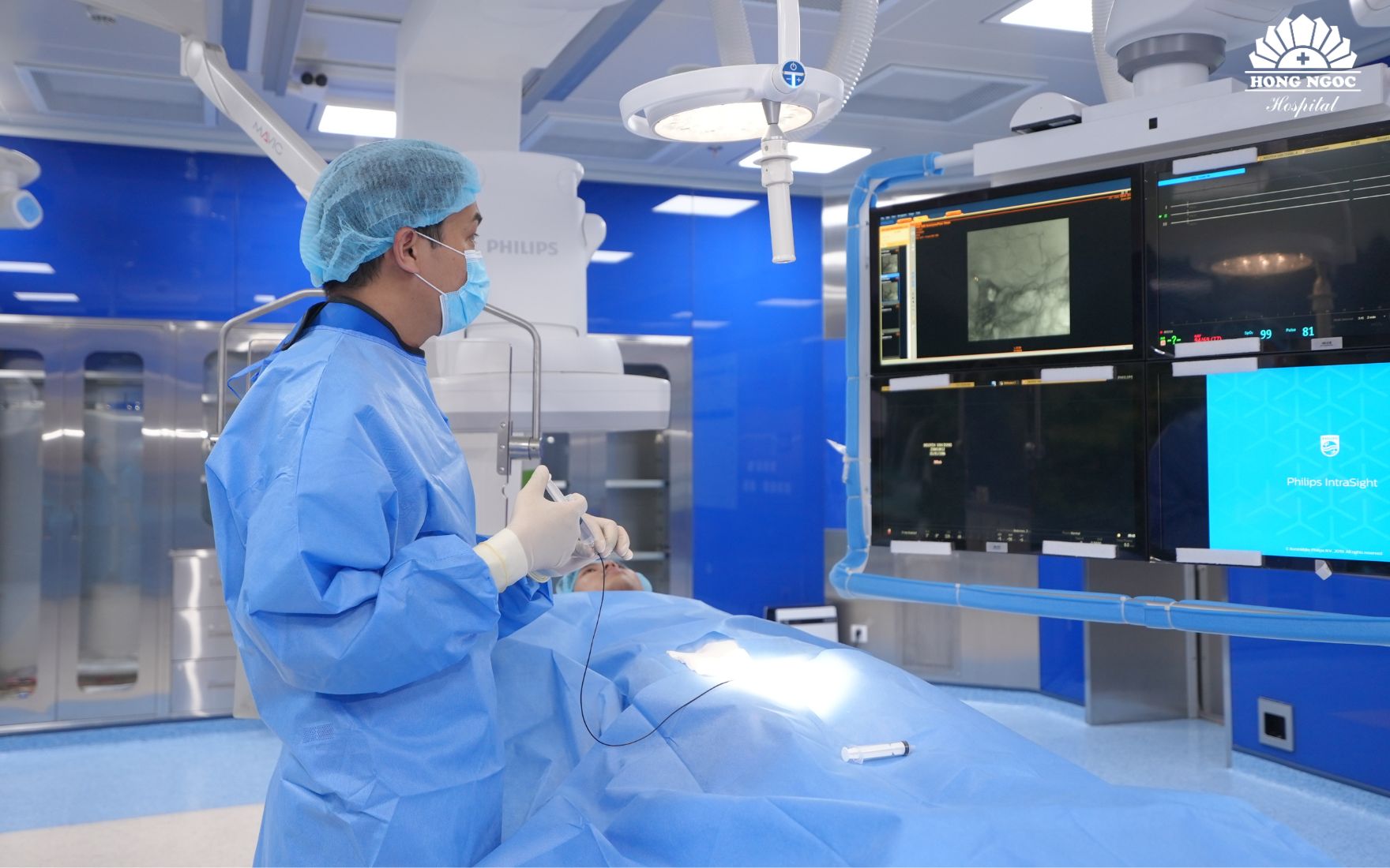 thực hiện nút mạch tiền liệt tuyến