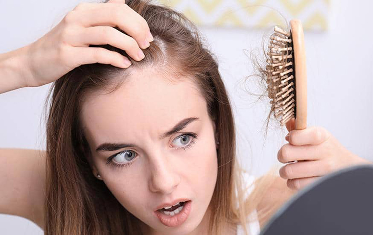 Vấn đề về tóc tiết lộ gì về sức khỏe của bạn?