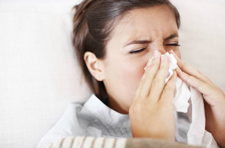 Nghẹt mũi khó thở là triệu chứng của bệnh gì? Cách khắc phục