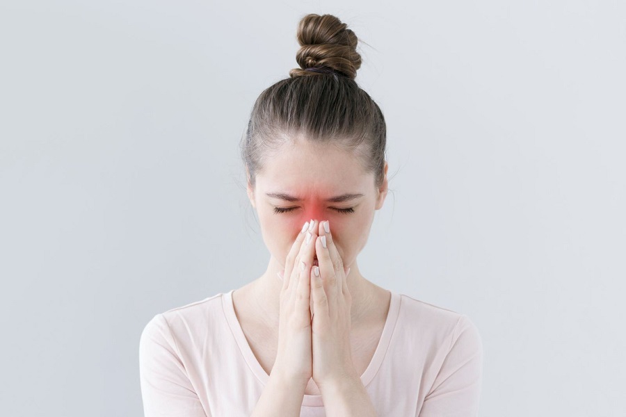 Nghẹt mũi khó thở là triệu chứng của bệnh gì? Cách khắc phục