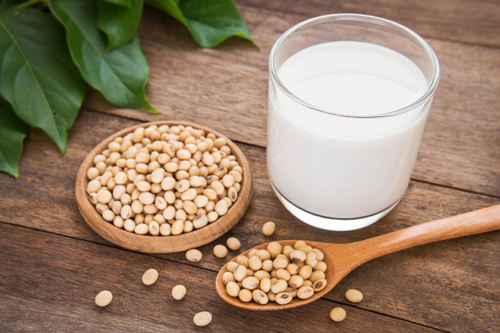 5 điều cần tránh khi khi uống sữa đậu nành