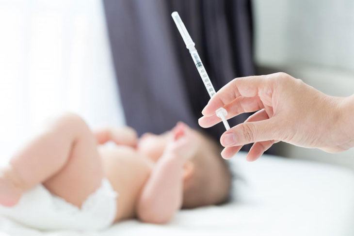 Tiêm phòng vắc-xin viêm gan B cho trẻ là điều cần thiết