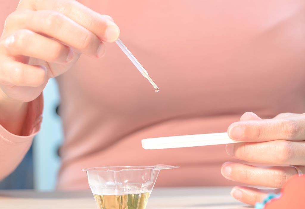 Vì sao phải xét nghiệm máu và nước tiểu khi mang thai?