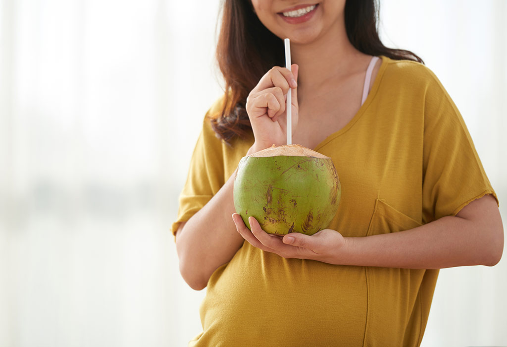Nên uống nước dừa khi mang thai mấy tháng?