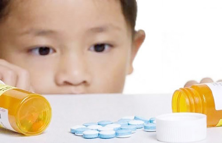 Lạm dụng thuốc cho trẻ biếng ăn: Rất nguy hiểm!