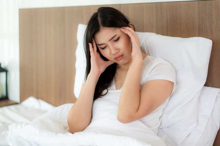 Buồn nôn đau đầu chóng mặt do đâu? Cách điều trị và phòng tránh hiệu quả nhất