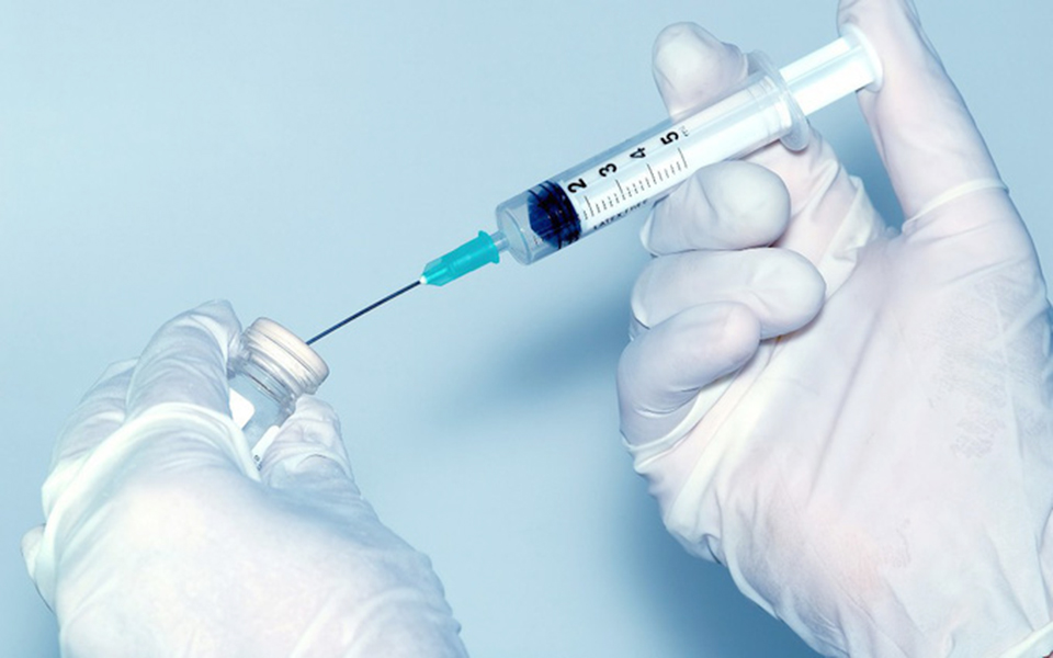 Tiêm vắc xin phòng viêm gan B cho trẻ sau sinh
