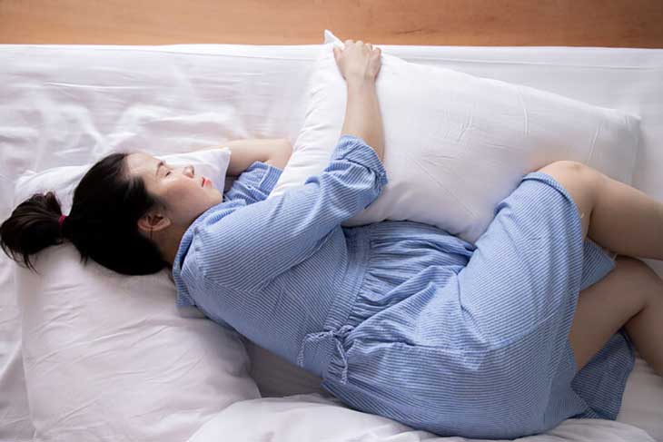 Tư thế ở ngủ đảm bảo chất lượng so với u bầu mang bầu mon loại 5 