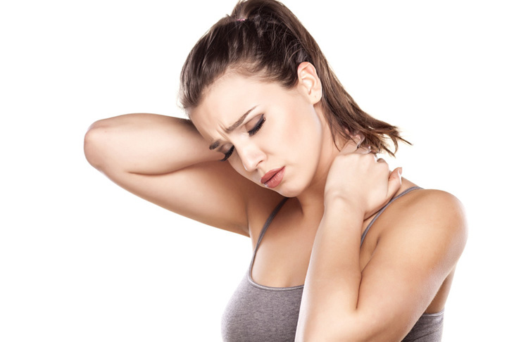 Nguyên nhân đau vai gáy có thể do nhiều yếu tố khác nhau gây ra