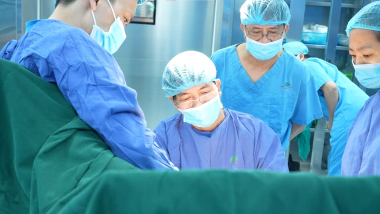 phẫu thuật trĩ sau sinh