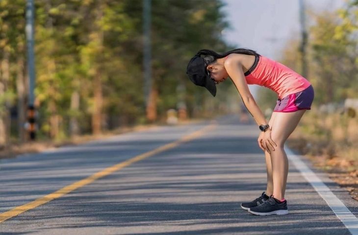 Hạn chế vận động mạnh sau phẫu thuật vá màng nhĩ